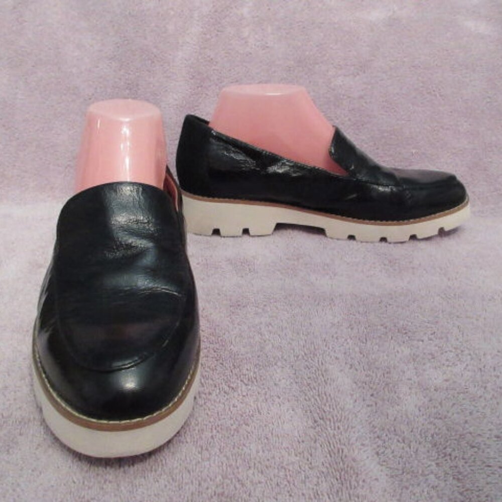 Vionic Kensley Leather Loafer Size 8.5 Shoes Lug Sole Slip On Comfort Orthotic